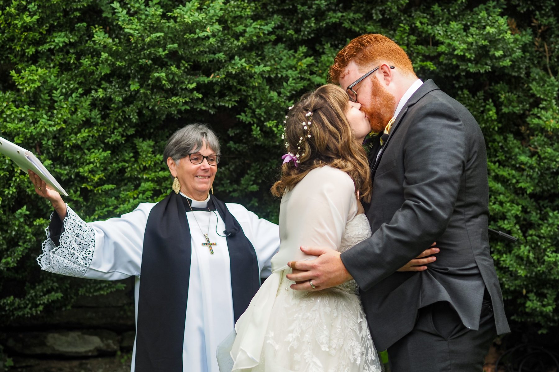 Best Asheville wedding photographer – outdoor wedding ceremony Kristin Shelly